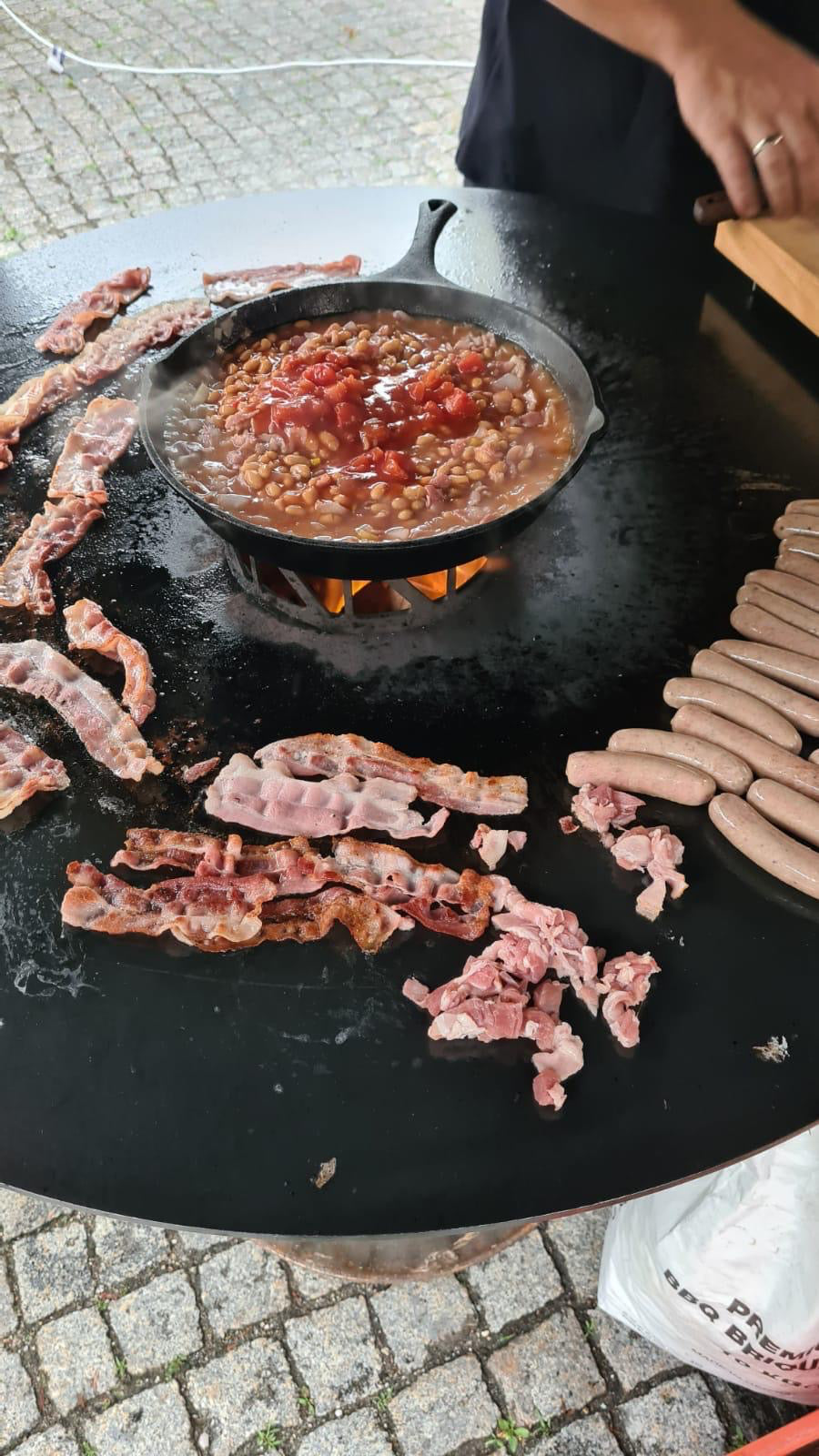 Grillkurse in Dresden – Feuerplatten-Seminar in Dresden – Das Raclette für Große